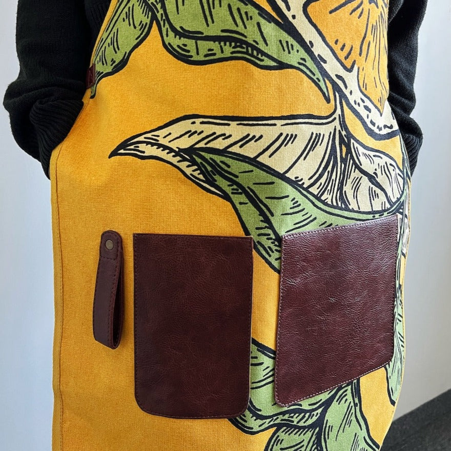 Svami Apron